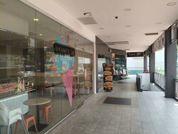 Zero takeover fee | Next to Mac and gym | 3P 100A  (D27), Shop House #582802781